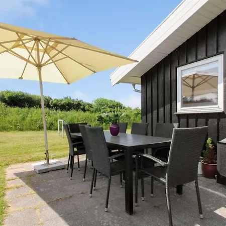 Alberga - 700m From The Sea By Interhome Feriehus
