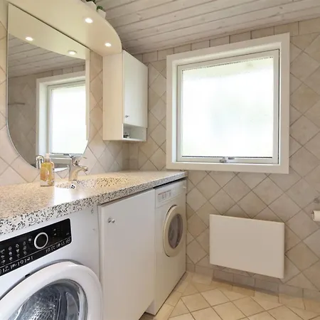 Alberga - 700m From The Sea By Interhome *